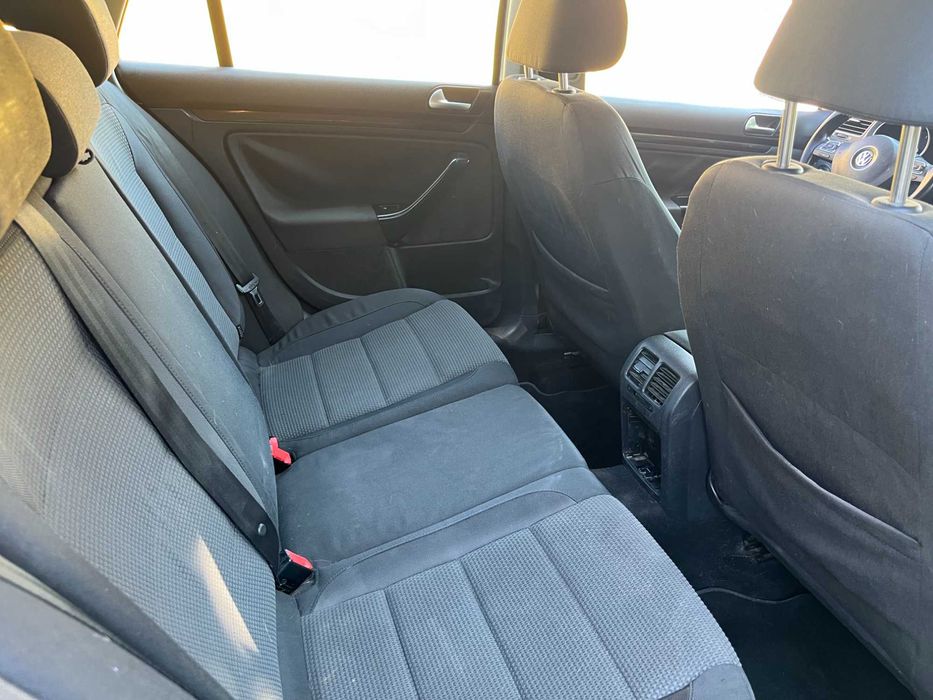 Volkswagen Golf Variant 1.6 TDI Confortline