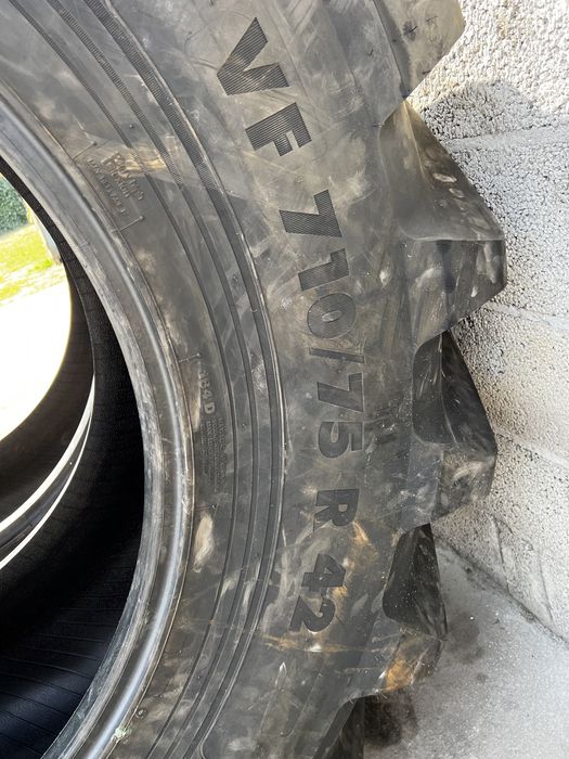 Dwie nowe opony vredestein traxion optimall 710/75/42 184D 2023r.