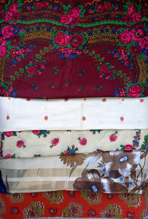 Платок, хустинка, хустка жіноча ошатна українська