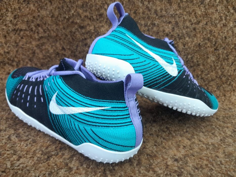 Кросівки теніс Nike Free  36 розмір.