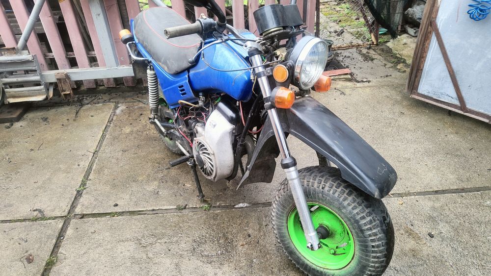 Продаю мотоцикл тула200