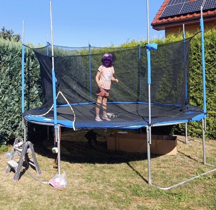 Trampolina dla dzieci duża