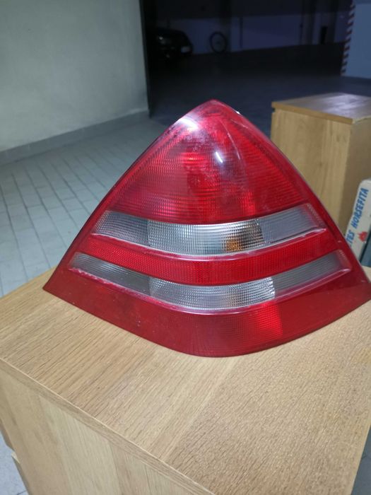 Óptica farolim traseiro Mercedes slk