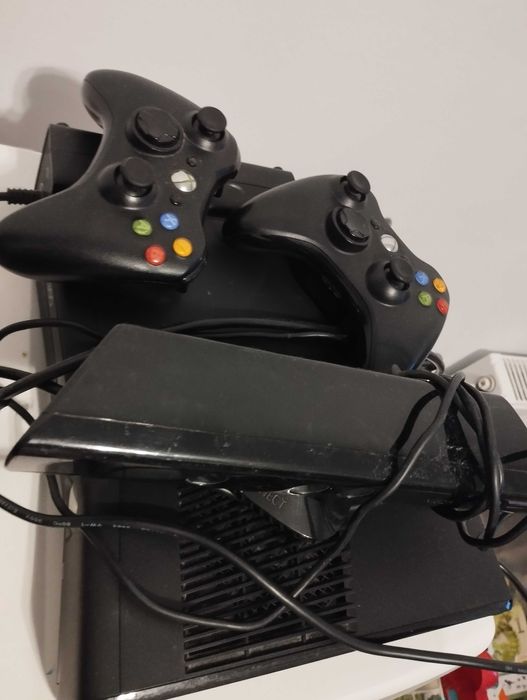 Xbox 360 pady i Kinect