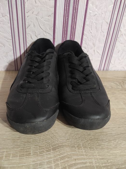 Кросівки Puma Roma