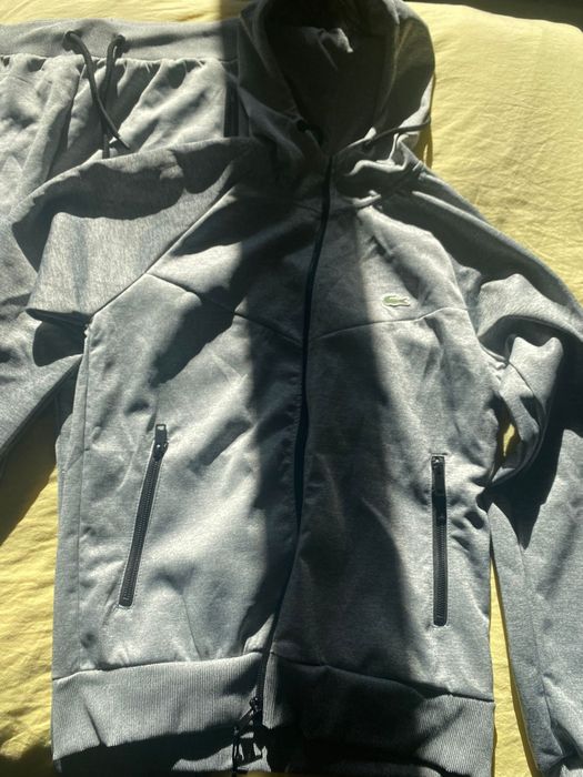 Fato de treino Lacoste novo