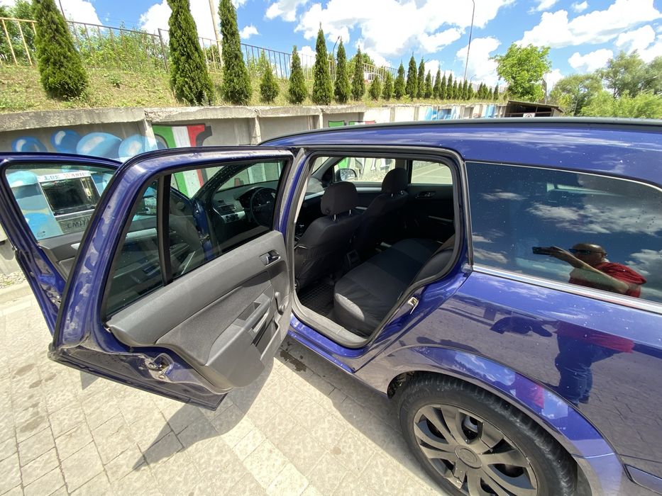 Opel astra h1.7 2010р