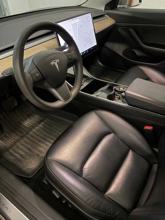 Tesla Model 3, 2020 рік