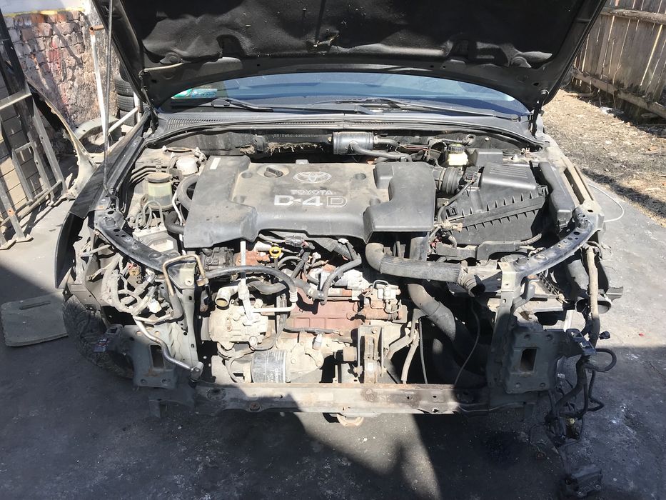 Двигун мотор Toyota Avensis 2.0 D-4D (126 л.с.)6-Мех