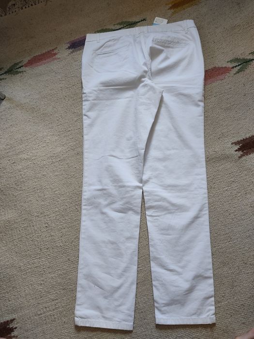 Spodnie letnie, białe
