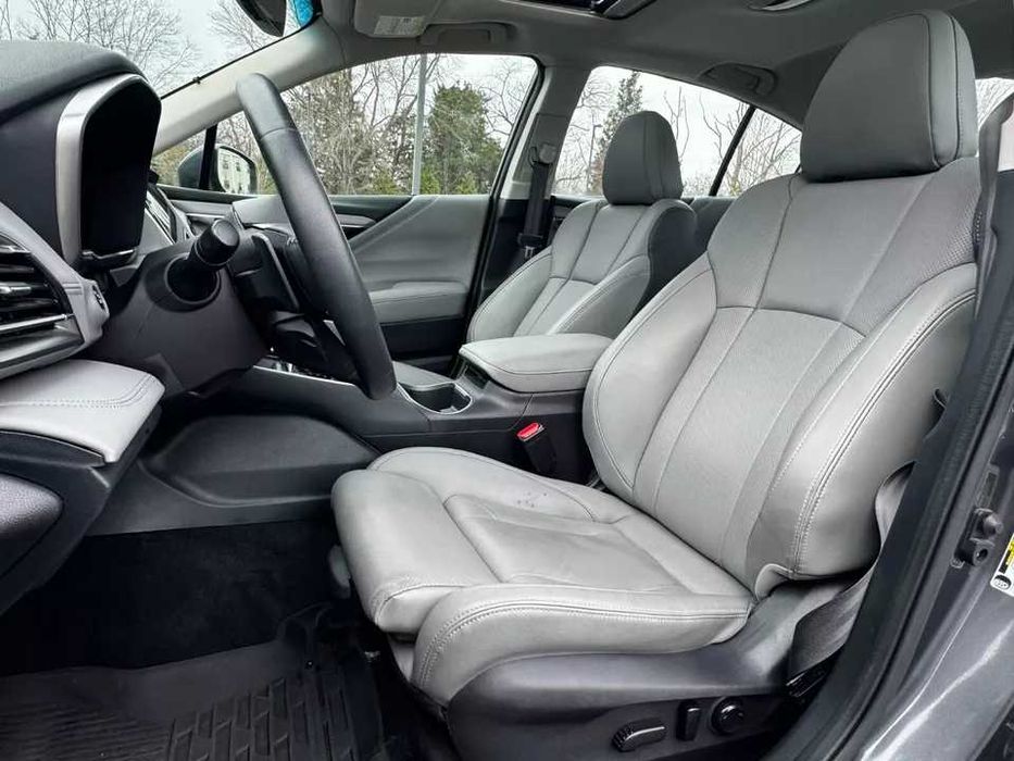 2022 Subaru Legacy LIMITED