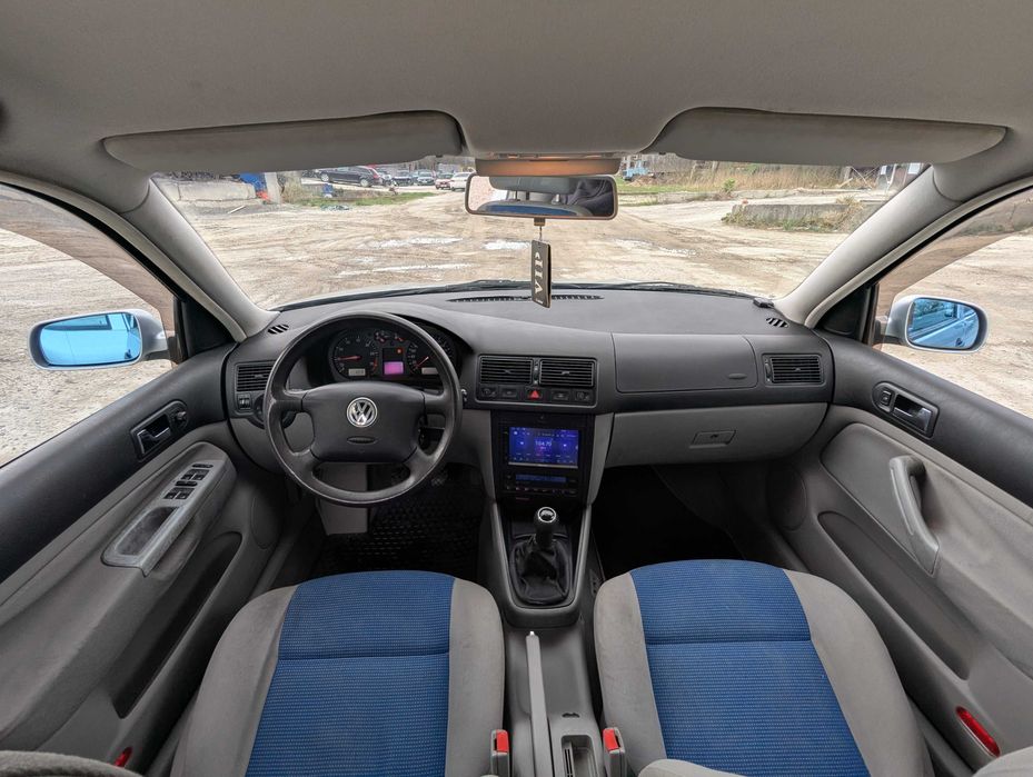 Фольцваген Гольф 4 бензин 1.6 VW Golf 4 1.6 MPI