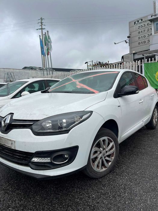 Renault Megane 2015 para peças