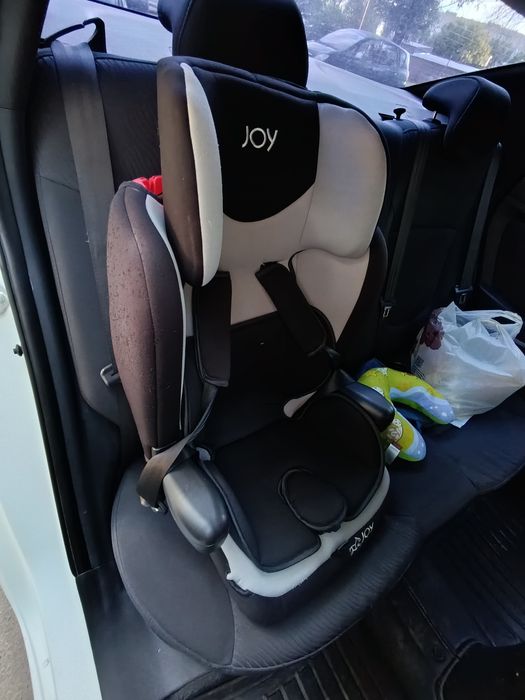 Дитяче автокрісло Joy