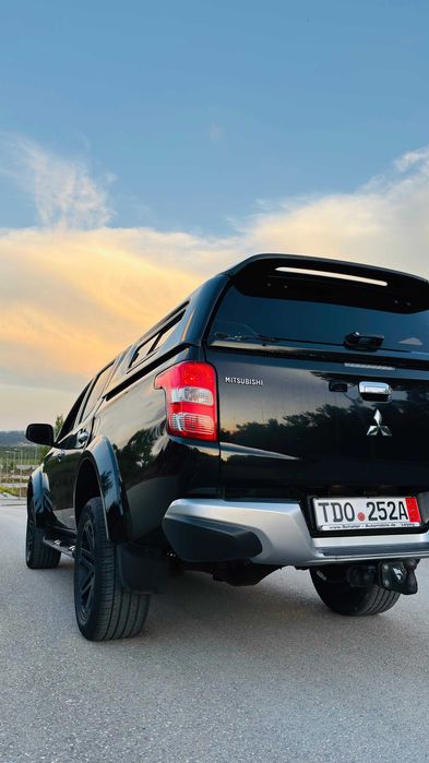 Mitsubishi l200 full extras — photo 3