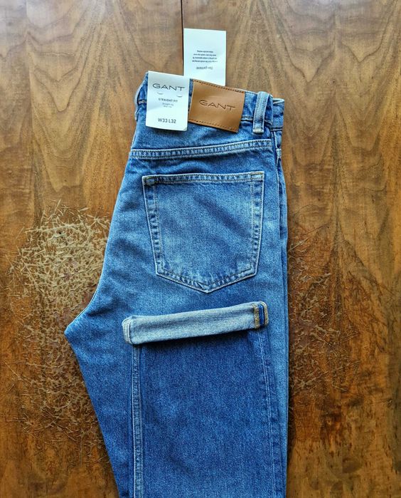 Джинсы (Gant) Класcика ! Размер W32-L32/33. Новые !