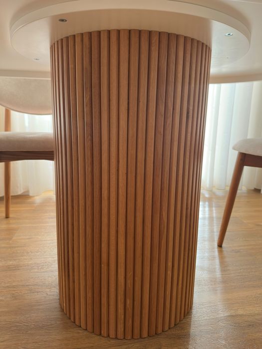 Mesa de Jantar Oval com Pés Ripados + 6 Cadeiras