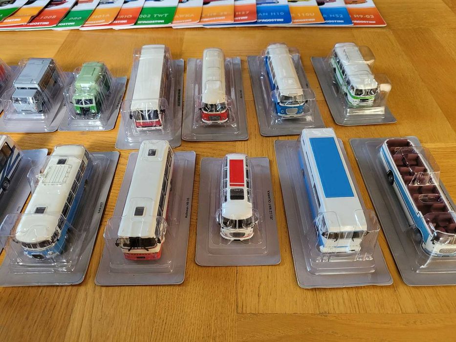 Kultowe Autobusy PRL - komplet 19 sztuk polskich autobusów