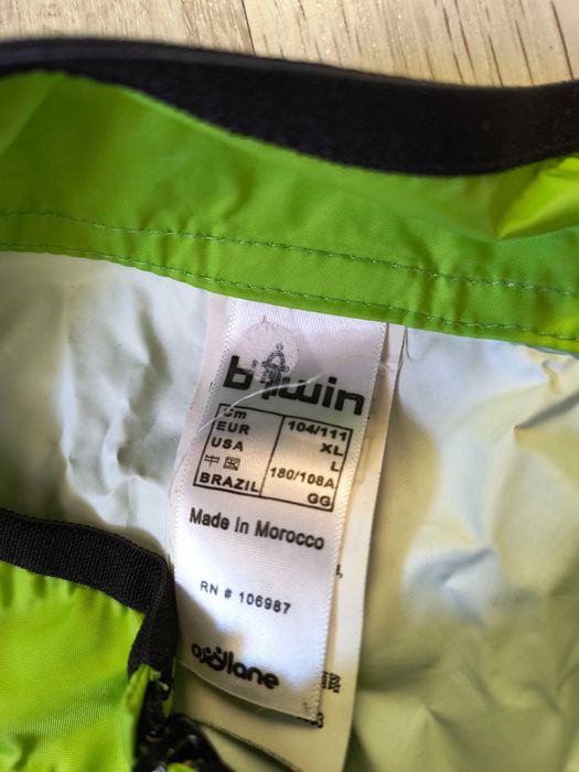 Peleryna przeciwdeszczowa