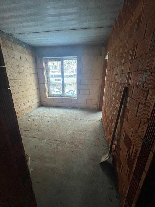 Ідеальна альтернатива квартирі:таунхаус з двором та мансардою в Ірпені