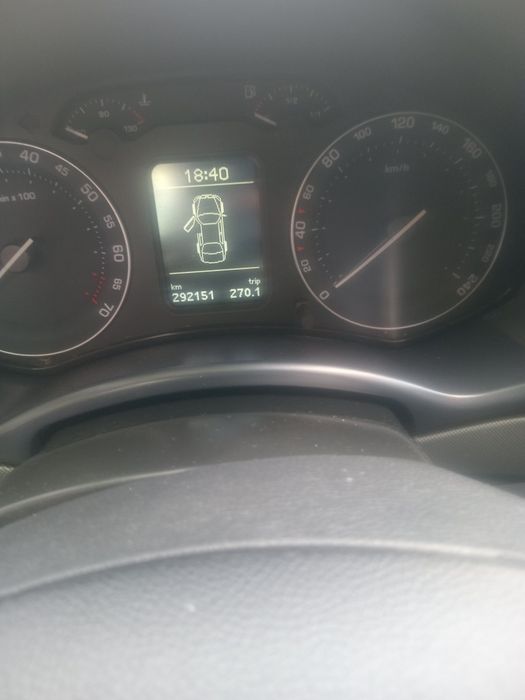 Шкода октавія а5 універсал 1.6 mpi