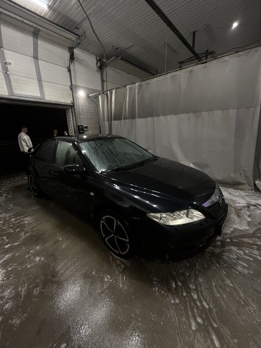 Продам власне авто Мазду