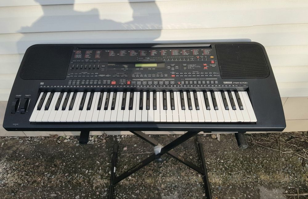 61-клавішне цифрове піаніно Yamaha YPR-20/5700 MADE in Japan.