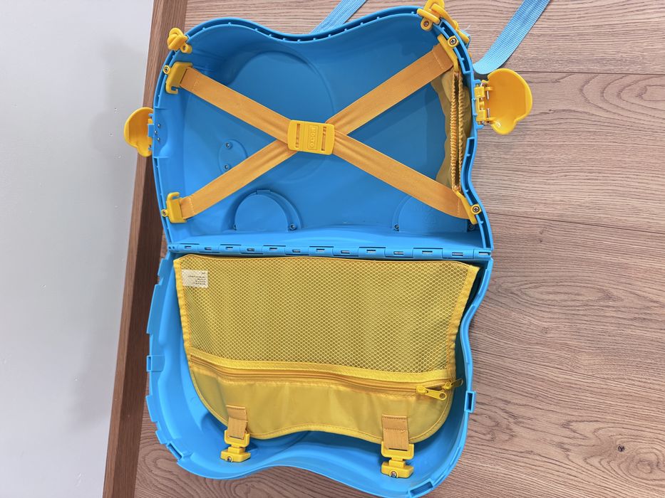 Walizka kabinowa, podróżna, jeździk. Molto