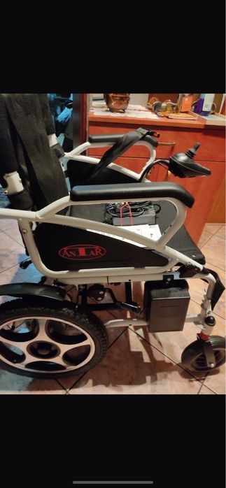 Wózek inwalidzki elektryczny ANTAR AT 52304