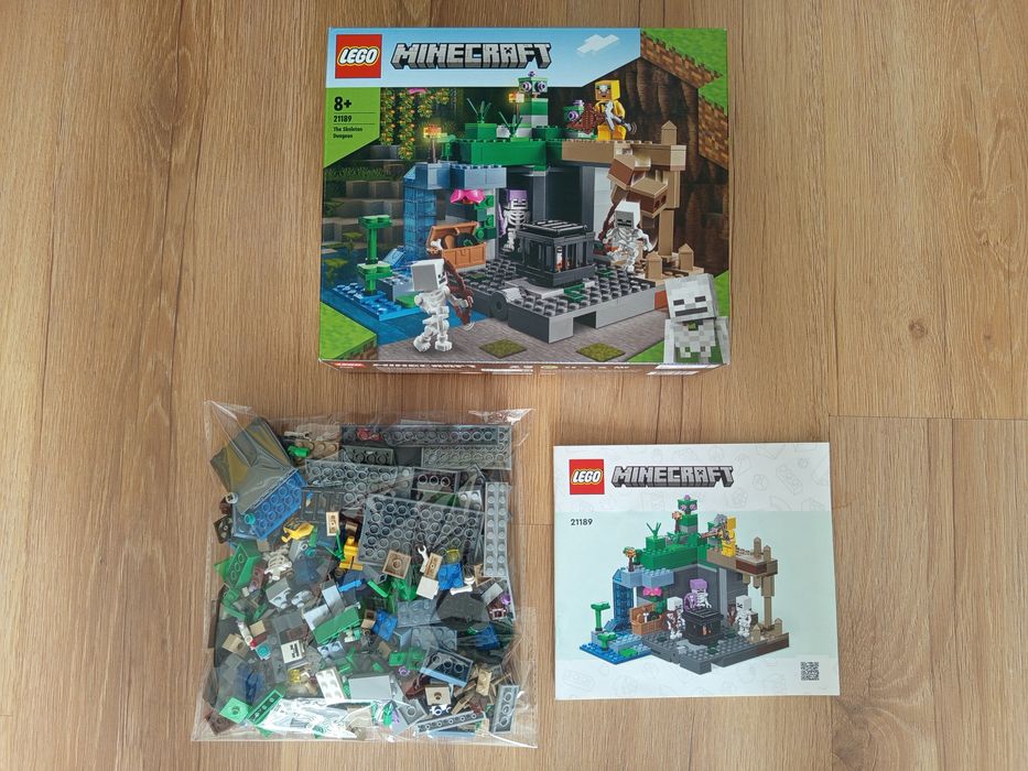 Klocki LEGO Minecraft Loch szkieletów 21189