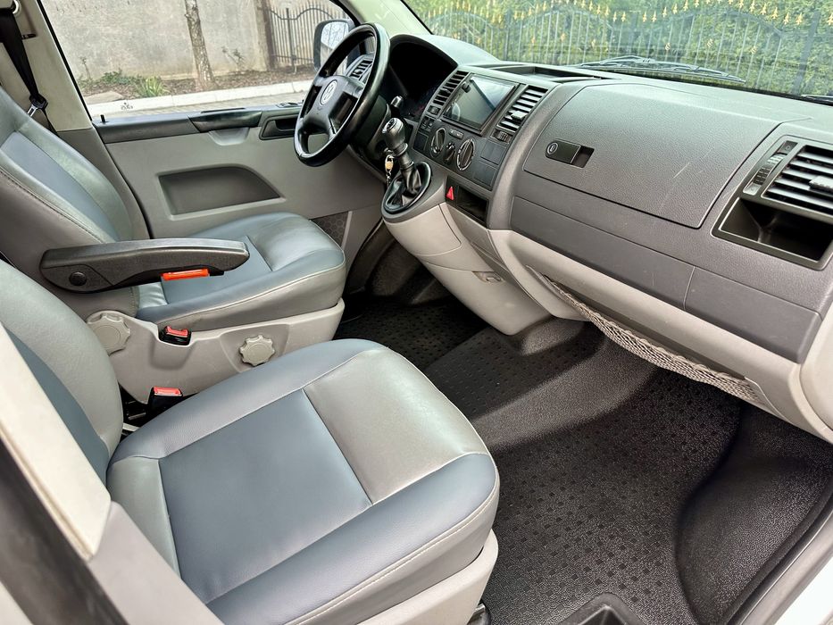 Volkwagen Transporter T5 ІДЕАЛЬНИЙ СТАН! 2.5 Дизель Пасажир! 8+1