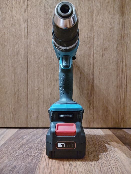 Adapter Makita LXT 18V na baterie Erbauer EXT