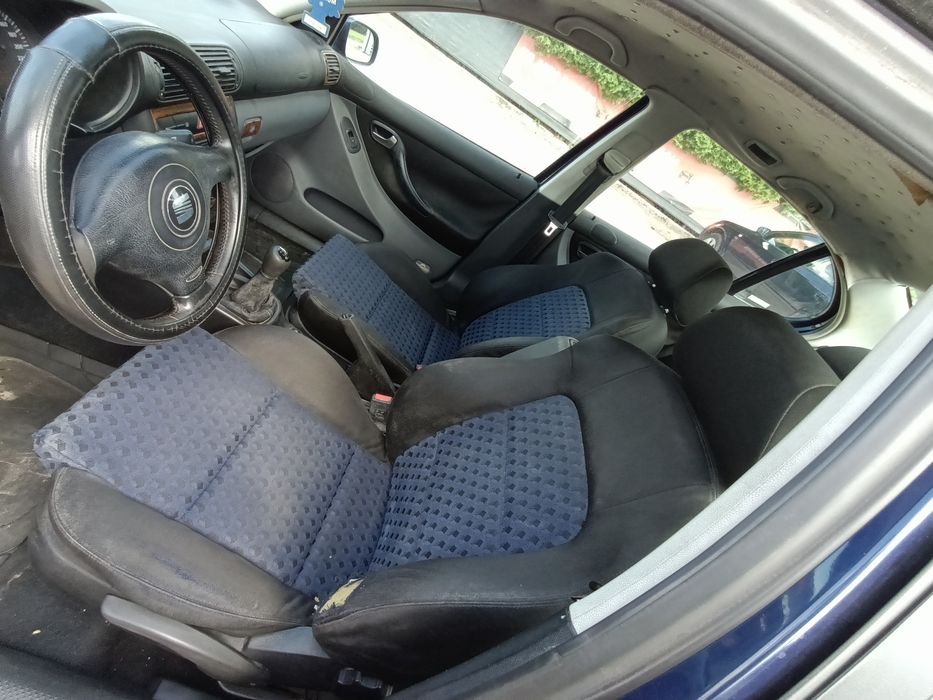 Seat toledo 2 1.9 TDI 110 km zwykła pompa, hak
