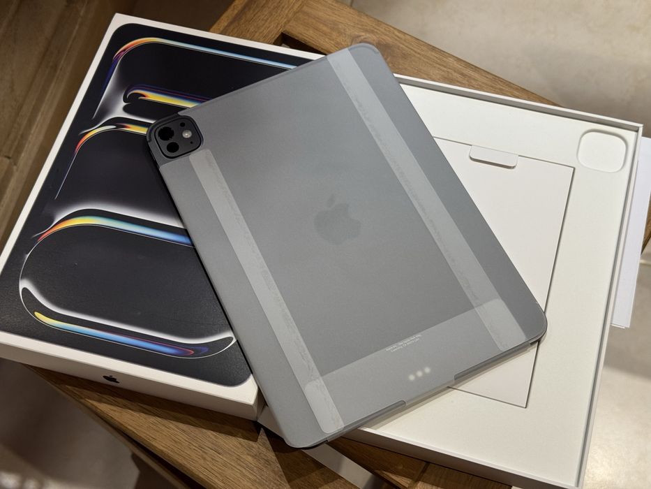 iPad Pro 11 M5 NOVO Troca/retoma
