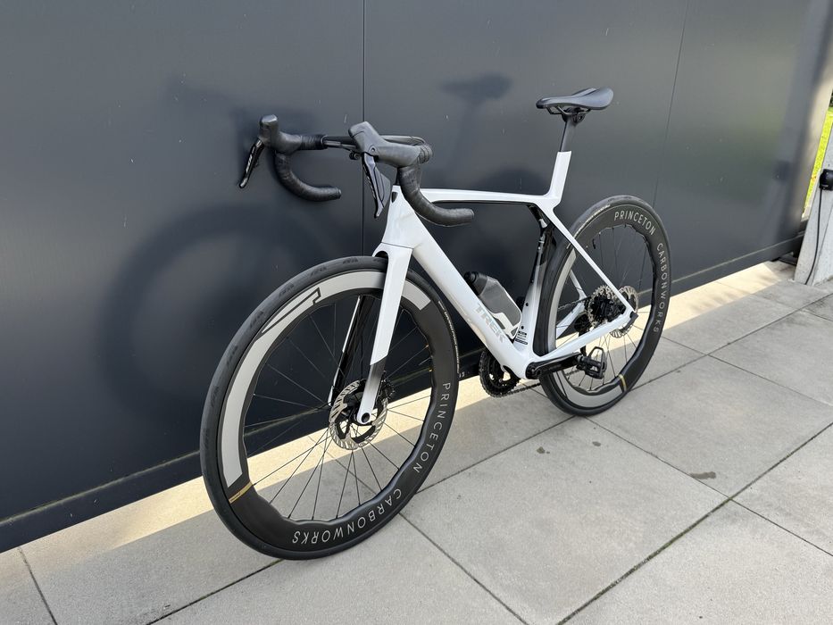 Trek Madone SL 6 Kokpit di2
