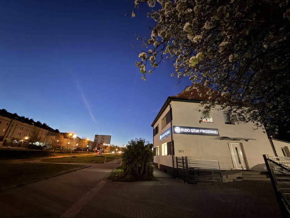 Lokal usługowy na działce 300m z możliwoscią  rozbudowy