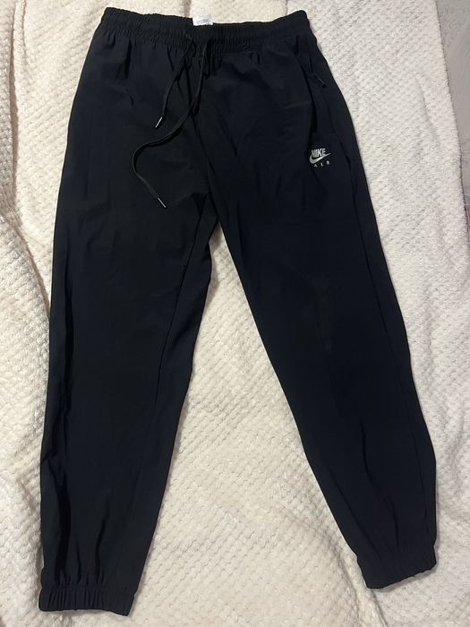Шнати nike dri-fit