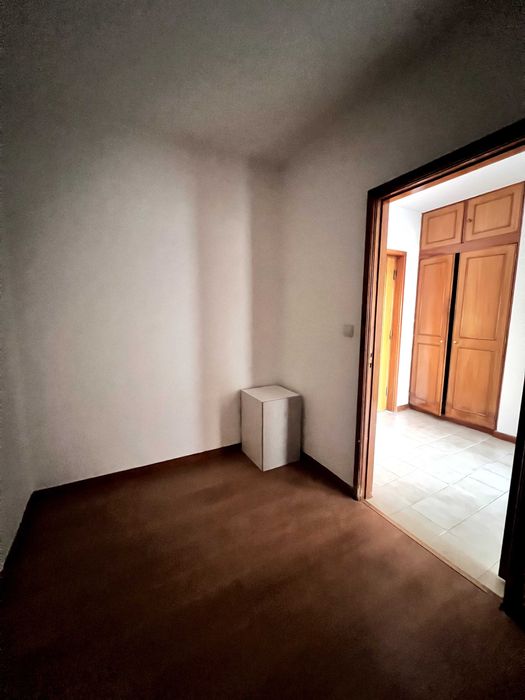 Apartamento t1+1 mobilado para alugar perto das faculdades