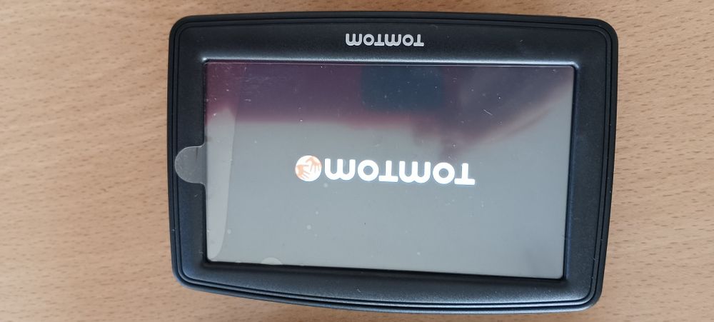 TomTom modelo 4ET03427552386445496323
