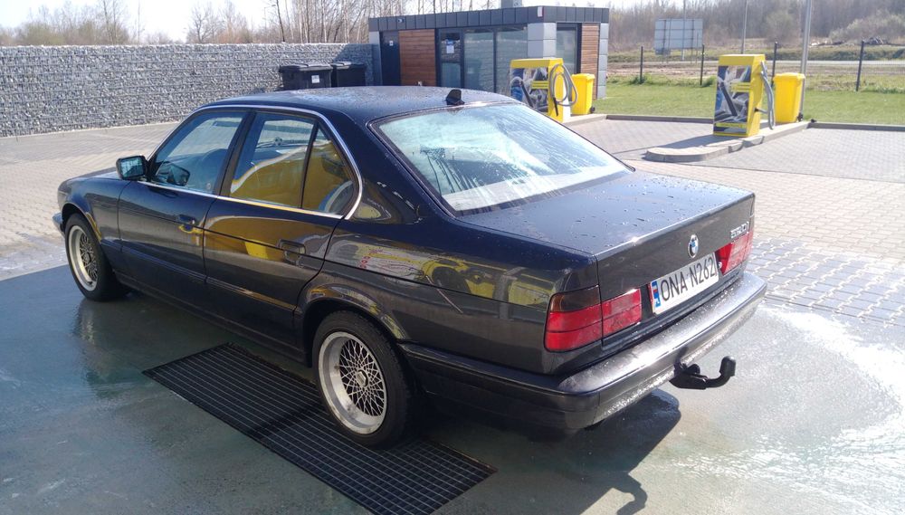 BMW e 34 520i 150km