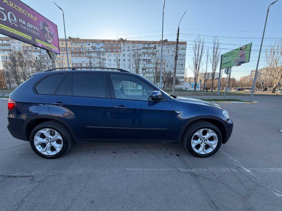 Продам BMW X5 E70 30D Торг