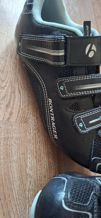Buty kolarskie Bontrager 39 wpinane z blokami  SL