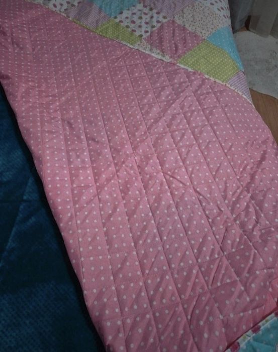 Colcha reversível para cama solteiro