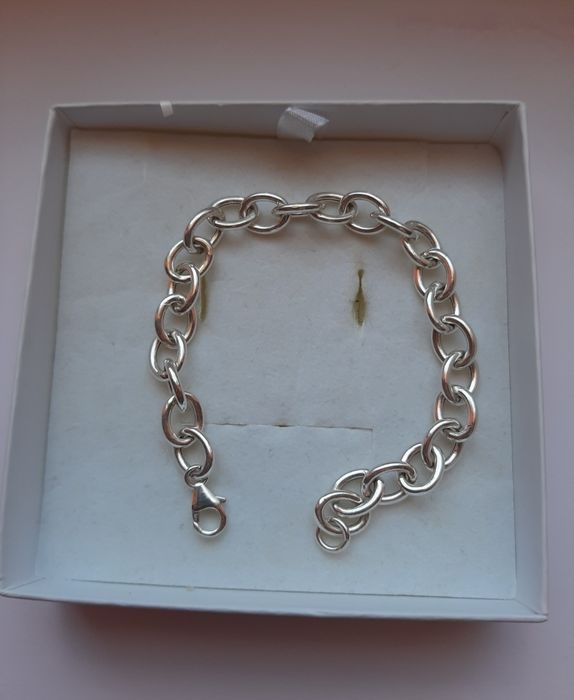 Серебряные серьги и браслет