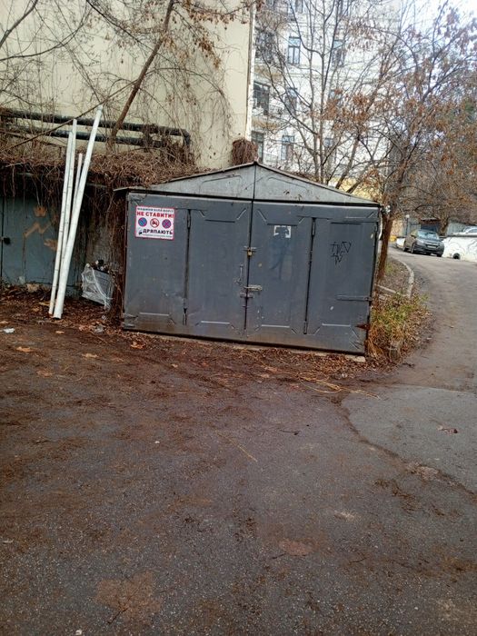 Аренда Гараж вул В'ячеслава Липинського 12! ! Центр ! Кладовка Склад К