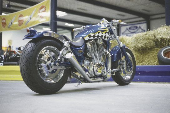 Escape suzuki intruder vs1400 vs800