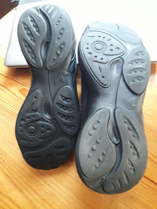 Кросівки Adidas adifom sltn