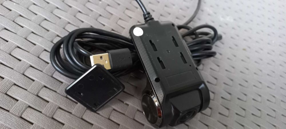 Rejestrator jazdy  na USB