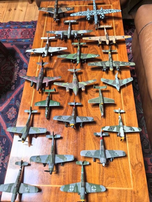 Luftwaffe, III Rzesza kolekcja 18 modeli samolotow, 1:72