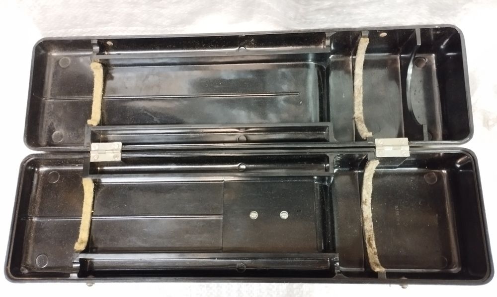 Футляр от психрометра.